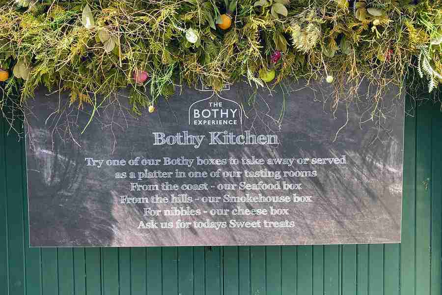 Gin Bothy